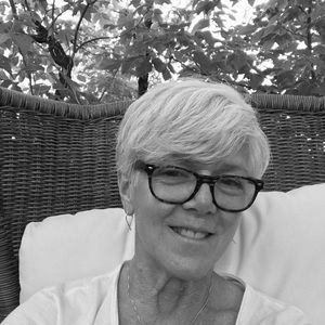 Meet your Posher, Jenny